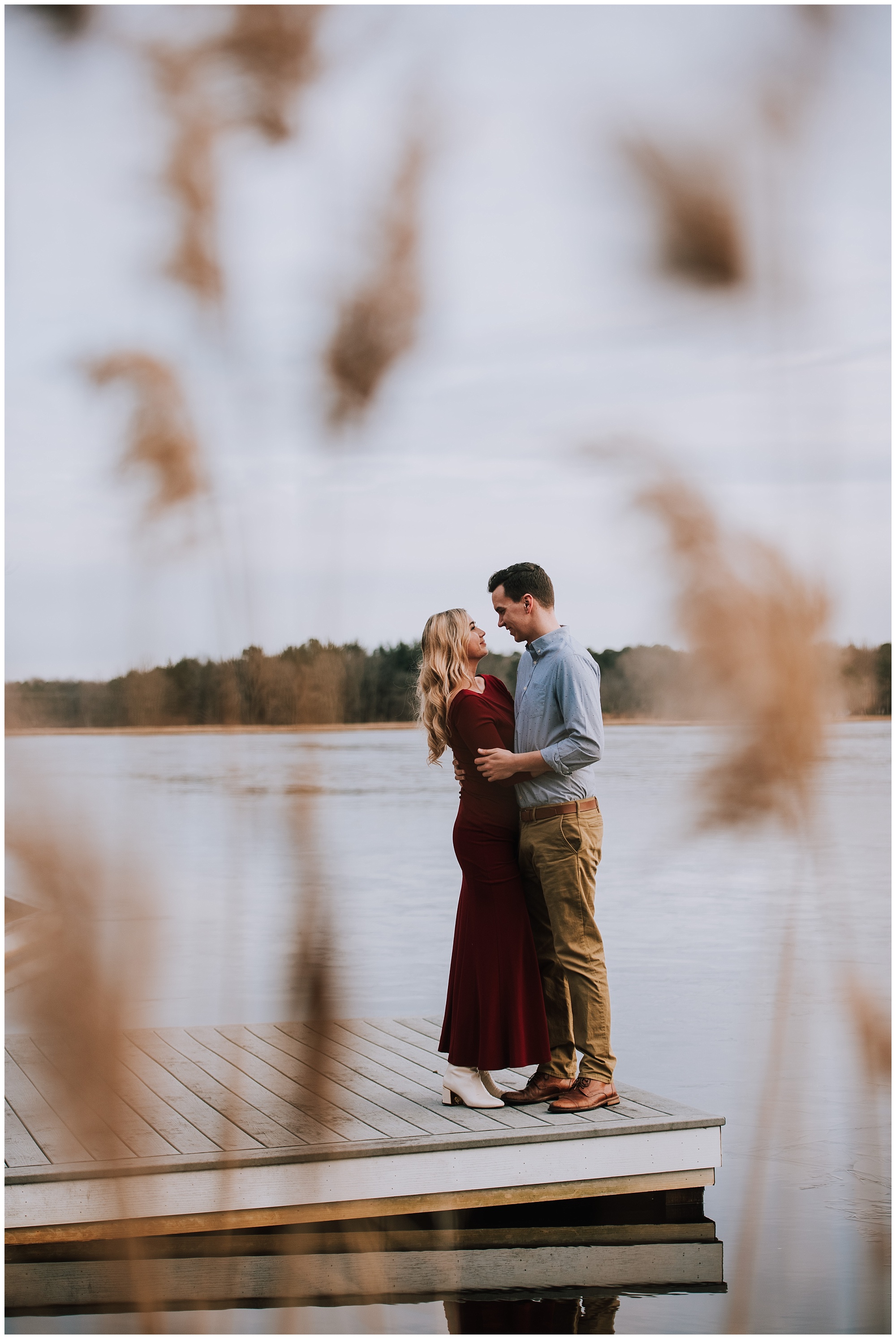 Lakefront Engagement session, Philadelphia Wedding Photographer